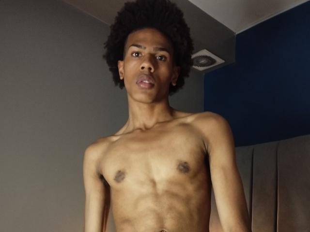 AndyyHooT - Live Sex Cam - 21557509