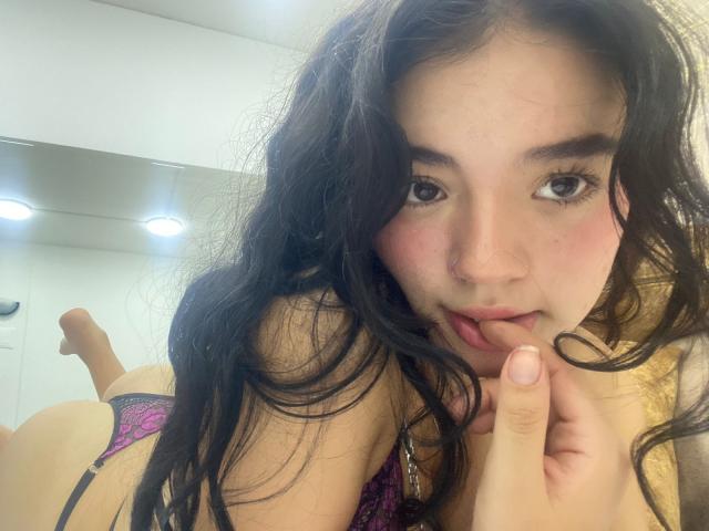 CloeA - Live sex cam - 21558641