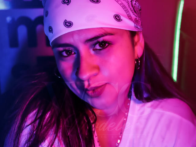 MelindaBoobs - Sexe cam en vivo - 21559781