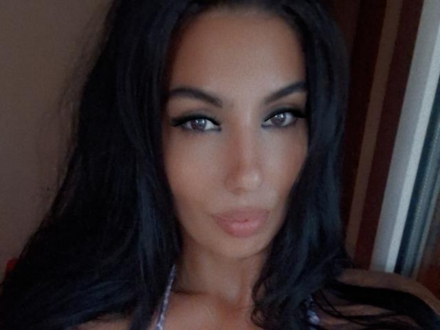 BrunetteBabe69 - сексуальная веб-камера в реальном времени - 21570065