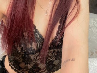 AllisonVeega - Live sex cam - 21570909
