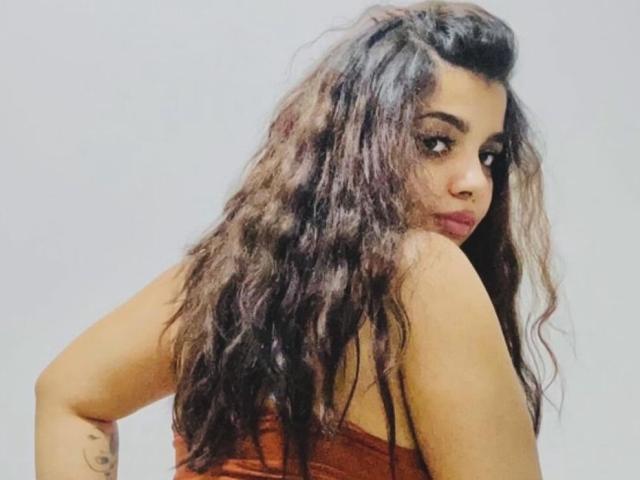 NikyClark - Live sex cam - 21573193