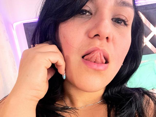 VivianaThomson - פורנו בשידור חי ומצלמת סקס - 21574597