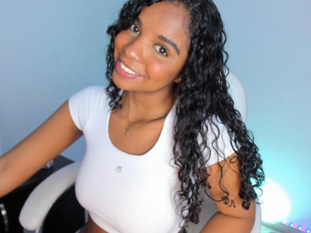 LisaMendez - Live sex cam - 21577973