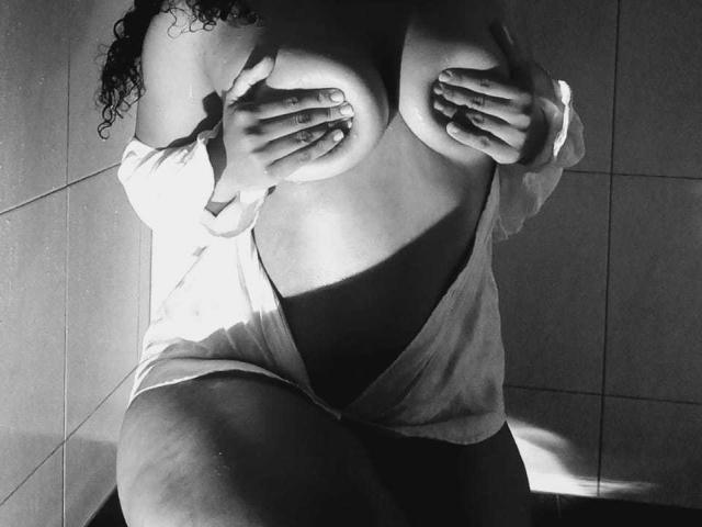 JackelineRoset - Live porn &amp; sex cam - 21580913