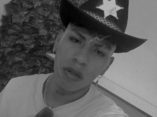 SebastianLeeymond - Live sex cam - 21586013