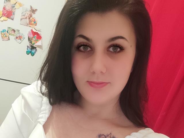 DianeCordy - Live porn &amp; sex cam - 21588257