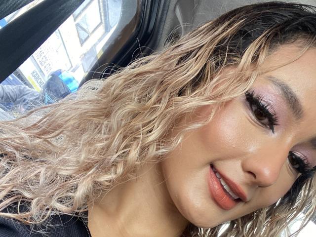 FloraSaenz - Live sex cam - 21588345