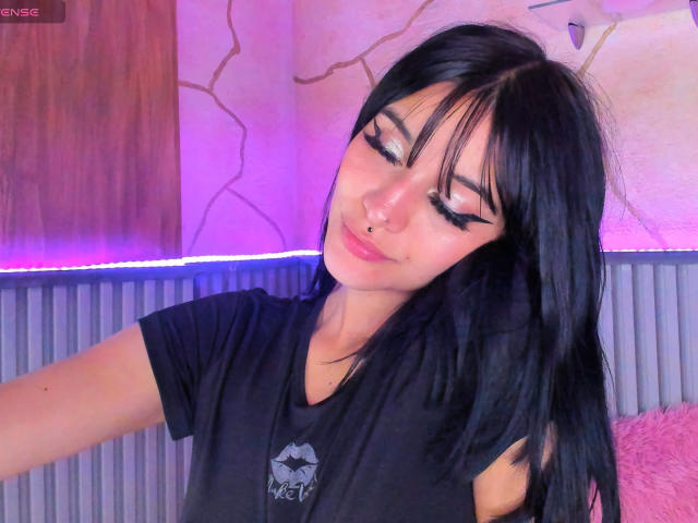 LindaWatsong - Live sex cam - 21593281