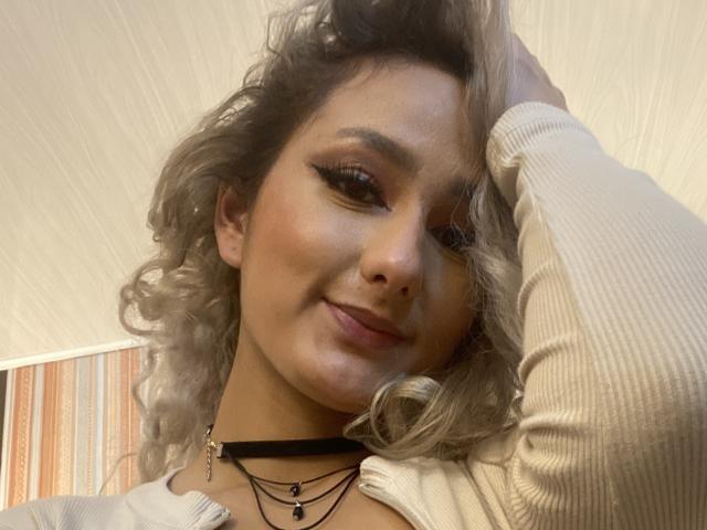 FloraSaenz - Sexe cam en vivo - 21604981