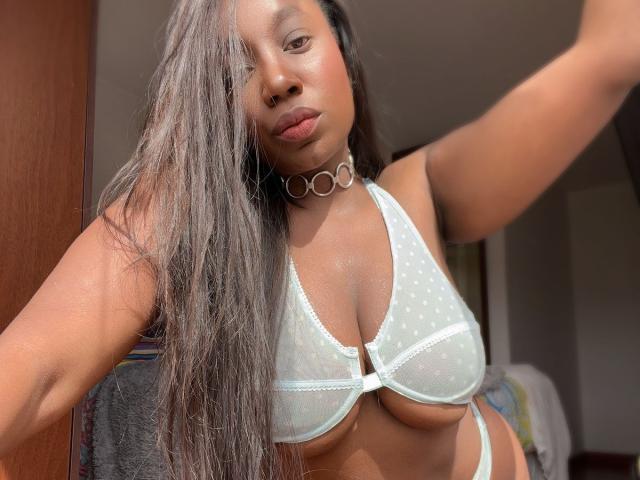 EllenWaris777 - Live sex cam - 21613165