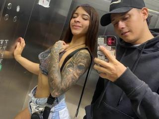 perlaandtitosmith - Live Sex Cam - 21619313