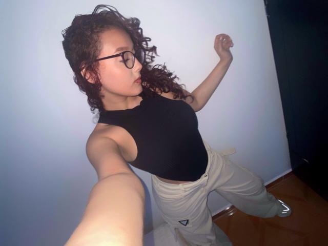 SofiaBrowm - Live porn &amp; sex cam - 21622369