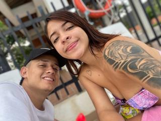 perlaandtitosmith - Live Sex Cam - 21625541
