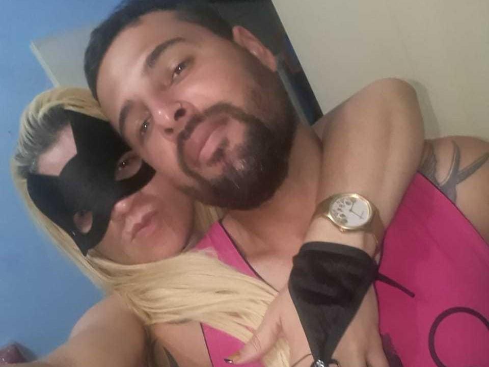 CasandraAndAberto - Live sex cam - 21626389