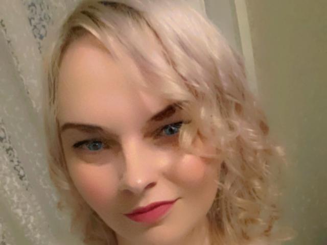 HelenSimon - Live sex cam - 21630801