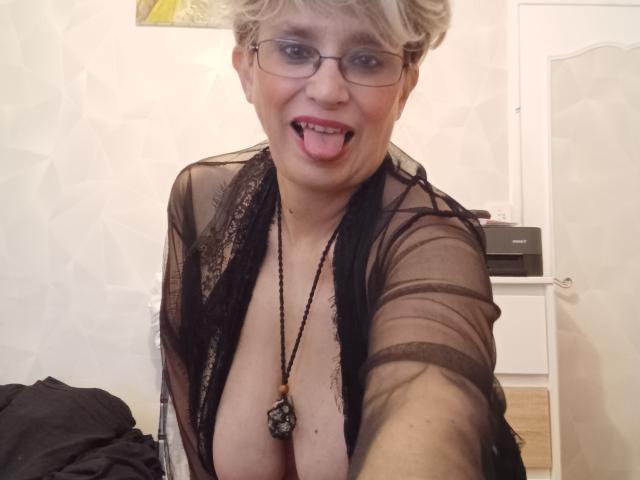 SamanthaMature - Sexe cam en vivo - 21632081