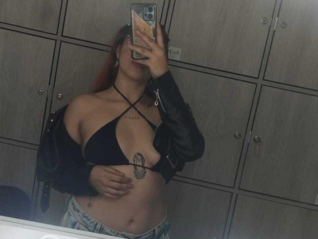 SofiOliveira - Live sex cam - 21636697