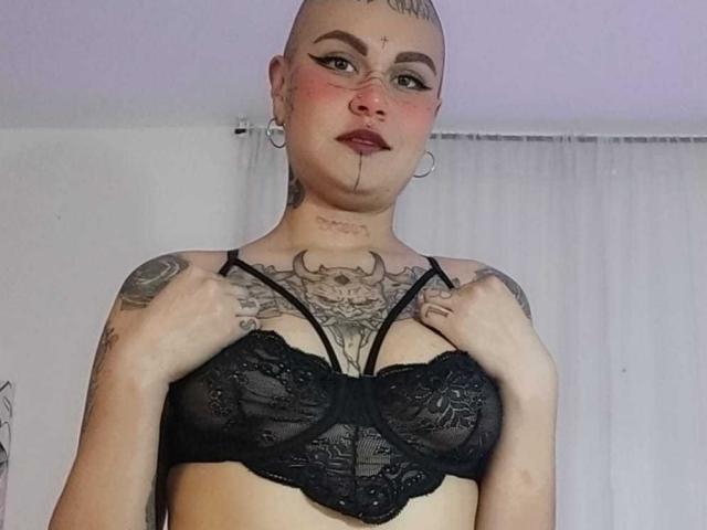 SofieFatale - Live sex cam - 21642285