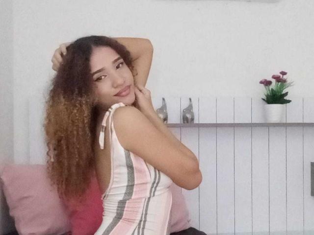 AliceGrinner - Live sexe cam - 21642789