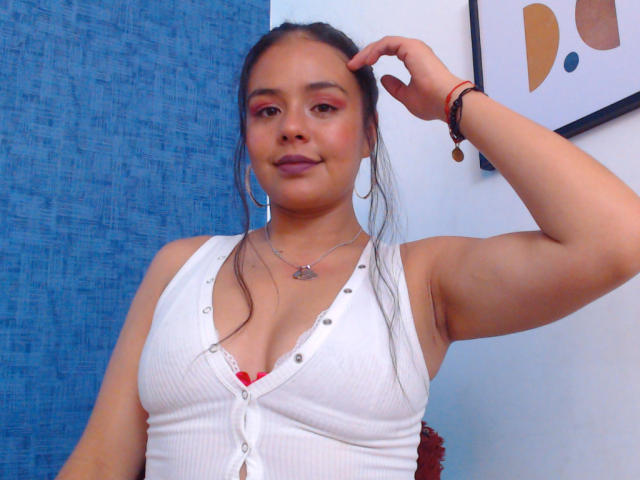 ArielleWilde - Live sex cam - 21645009