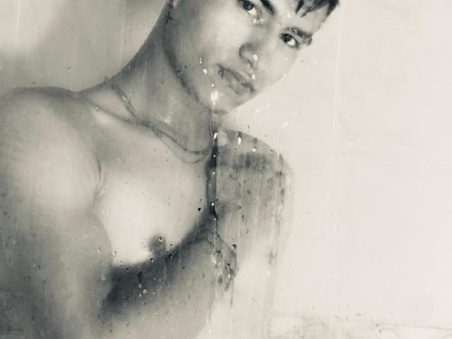 JoshuaScottX - Live Sex Cam - 21647257