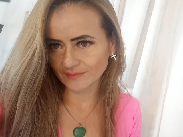 Maghenta - Sexe cam en vivo - 21651357