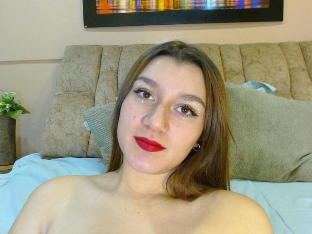 MiaLexy - Live Sex Cam - 21655025