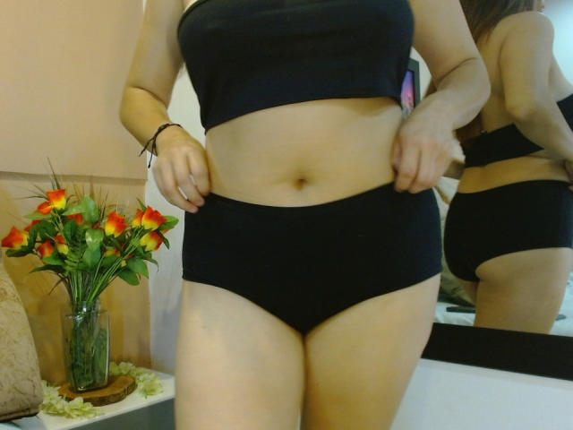 MiaLexy - Live Sex Cam - 21655185