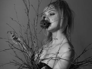 AnnDominica - Live sex cam - 21660449