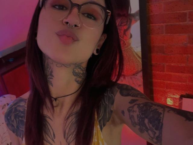 NoemiiWolf - Live sex cam - 21662001