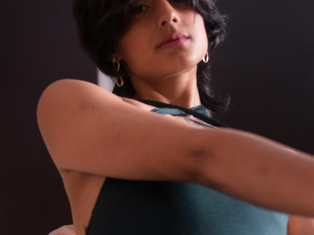 MirandaPoncee - Live Sex Cam - 21671061