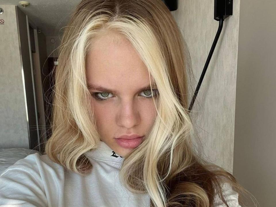 AlisaKisa69 - Live sex cam - 21671381