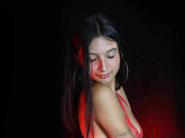 Kirstty - Live sex cam - 21673901