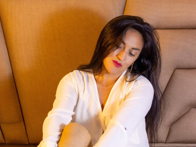 Tamaraas - Live porn &amp; sex cam - 21676129
