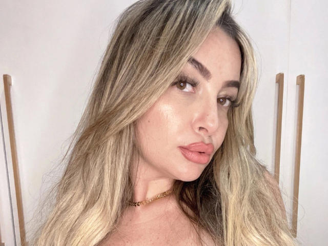 ManuBlonde-hot - Live sex cam - 21680897