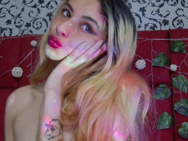 Amuneet - Live porn &amp; sex cam - 21688837
