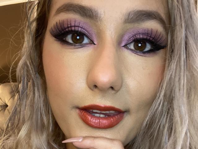 FloraSaenz - Live sex cam - 21694809