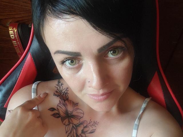 CatCarlie - Live Sex Cam - 21703089
