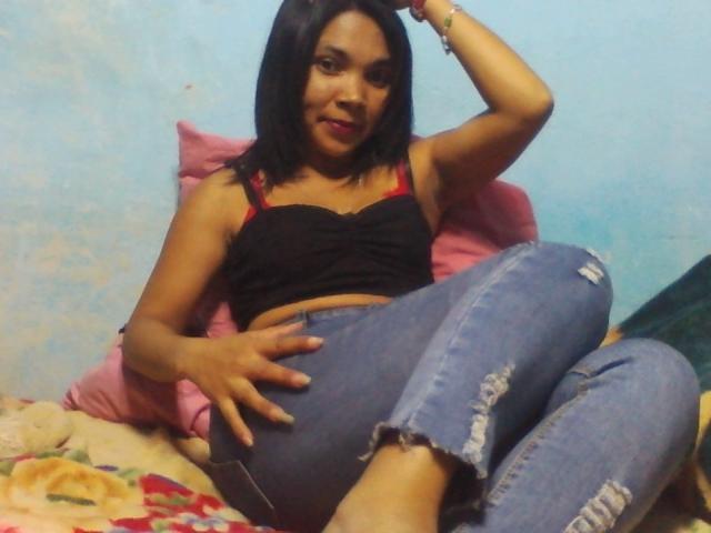 Aurea - Sexe cam en vivo - 21703625