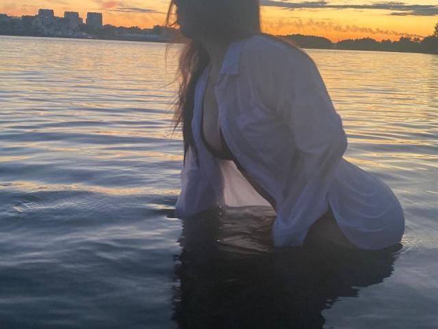 UniverseRonald - Live sexe cam - 21703709