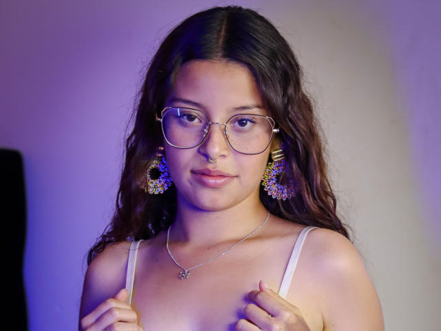 EmilyDarks - Sexe cam en vivo - 21704681