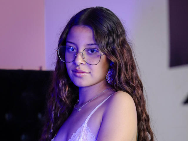 EmilyDarks - Sexe cam en vivo - 21704685