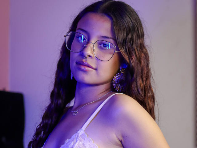 EmilyDarks - Sexe cam en vivo - 21704689