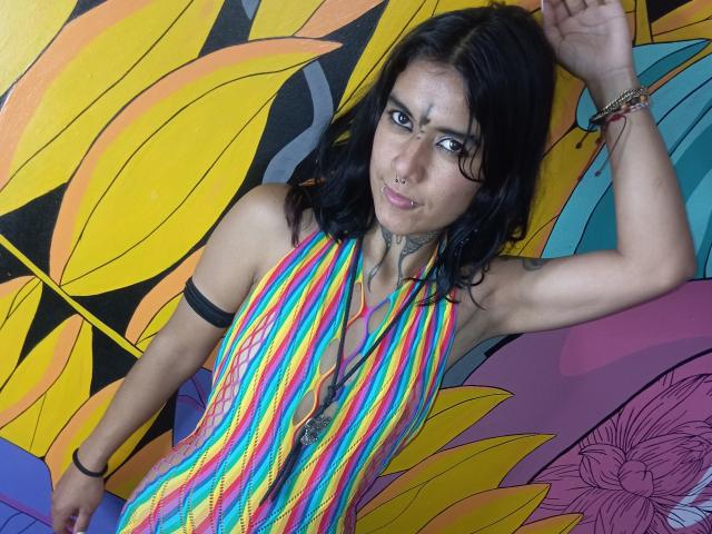 MeganHonney - Live sex cam - 21707297