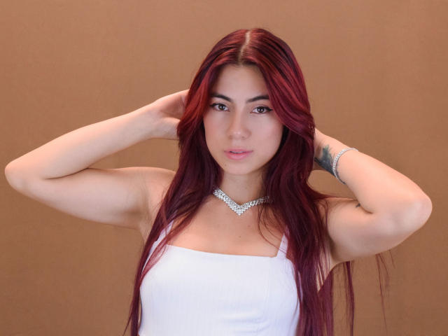 JuliaGarciax - Live sex cam - 21707517
