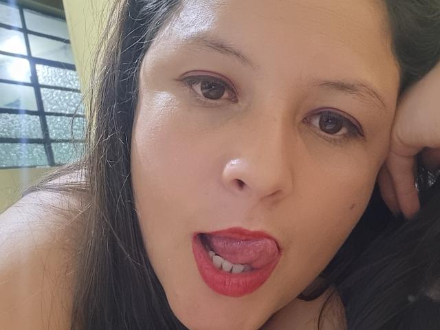 AmbertMorrison - Live porn &amp; sex cam - 21708377