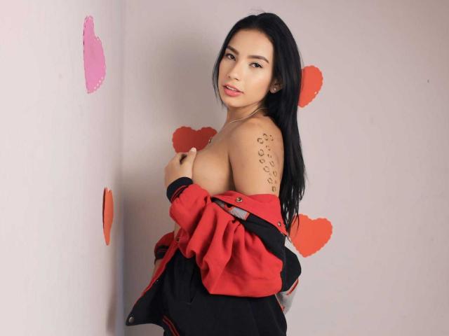 KimberlyCorreaa - Sexe cam en vivo - 21718157