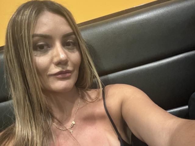 MissAry - Porno na żywo i seks kamera - 21718421