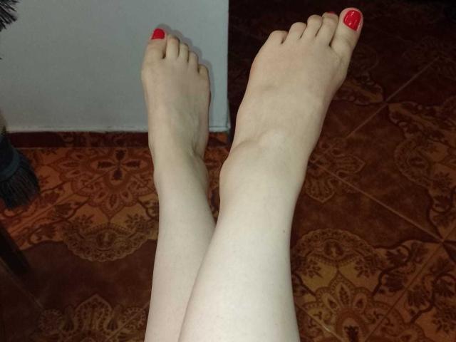 SweetPinkiePiie - Live sex cam - 21718841
